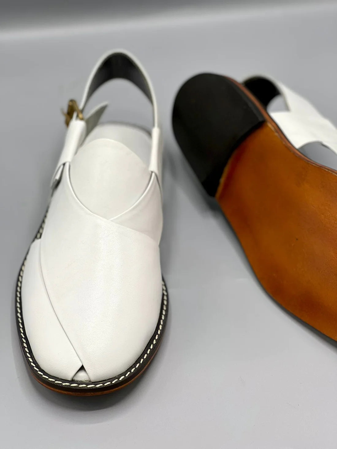 Laether Sole Peshawar Chappal White