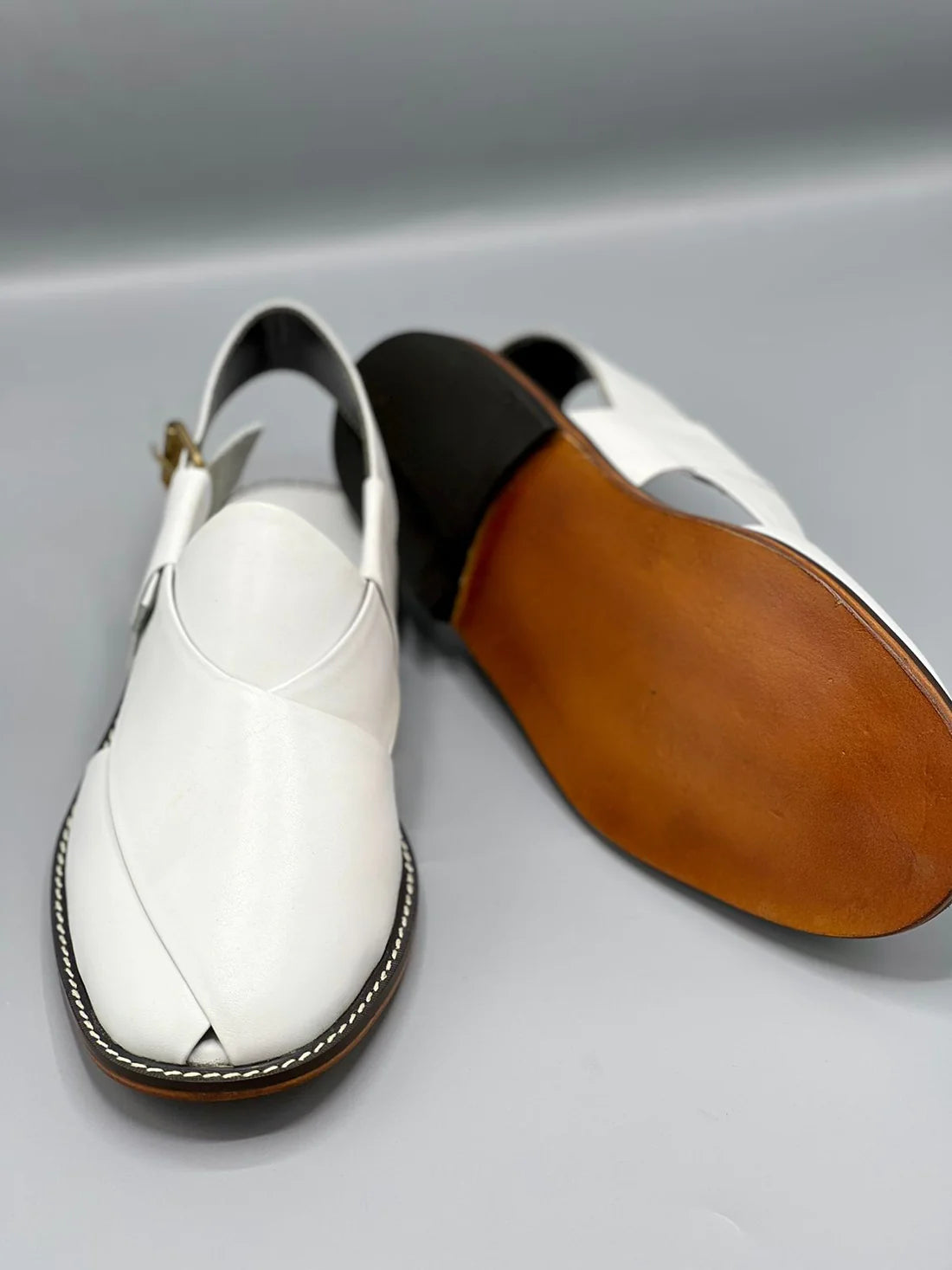 Laether Sole Peshawar Chappal White