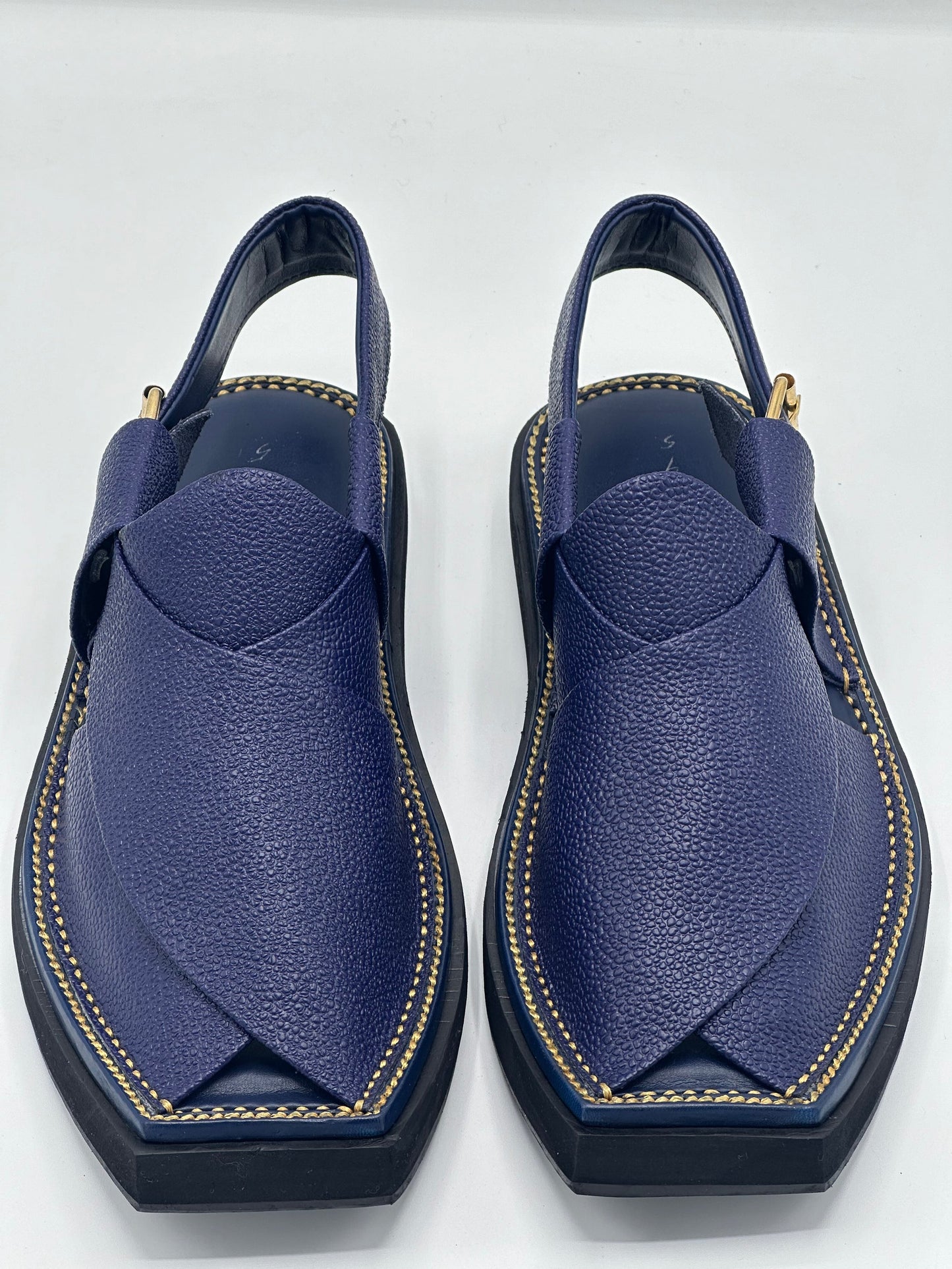 kaptan Chappal Blue-dotted