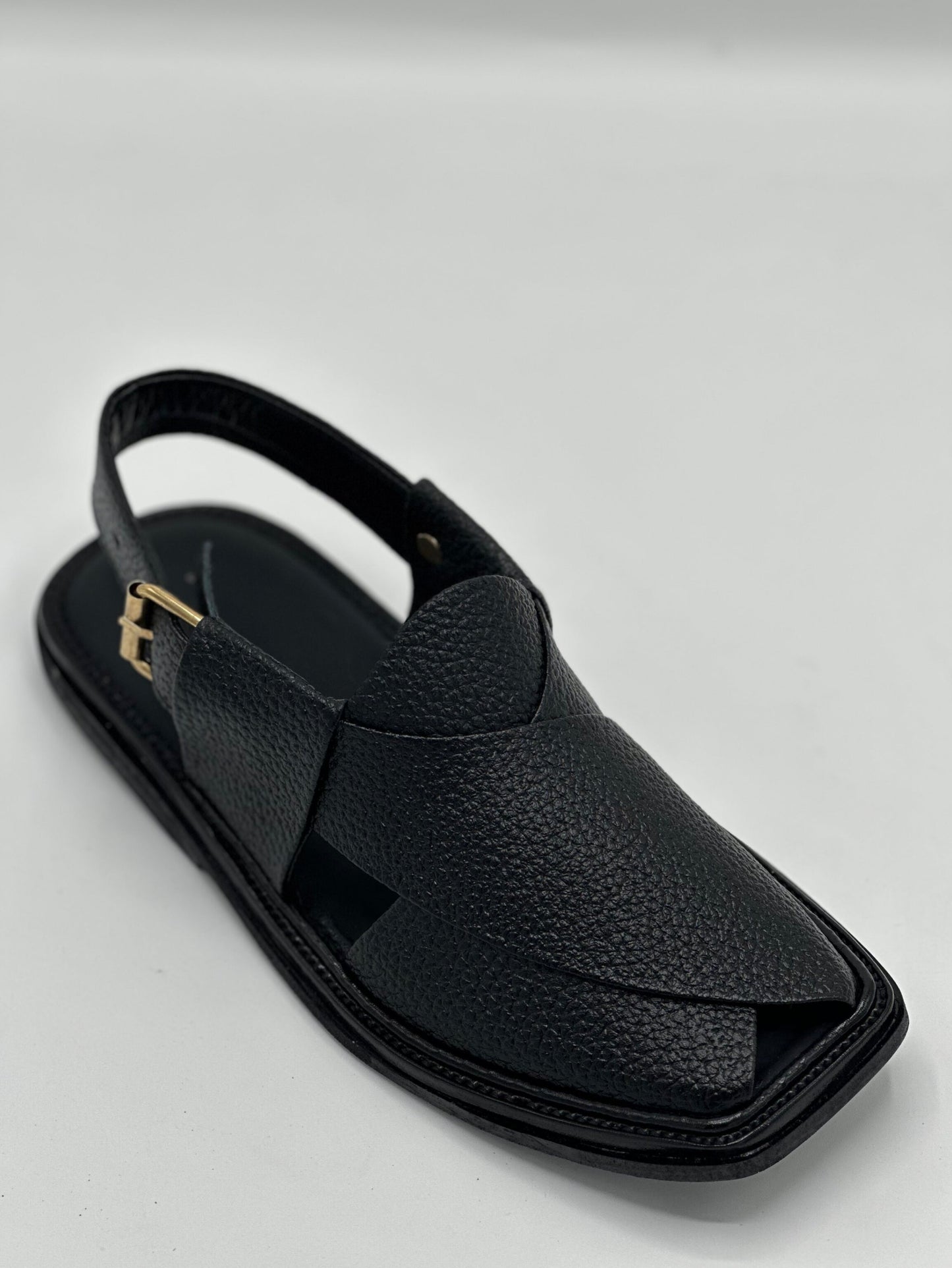 Smart Zalmi Black-Dotted chappal